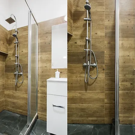 Apartment Aravantinou Athens